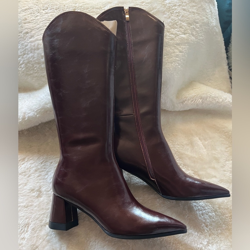 Elegant Anchora Red Leather Knee-High Boots - Picture 4 of 16